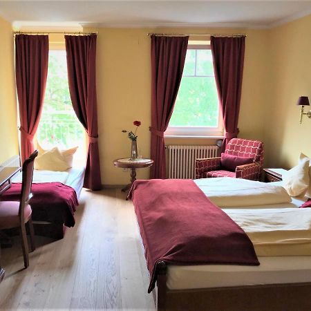 Hotel Garni Wiestor อูเบอร์ลิงเงน ภายนอก รูปภาพ
