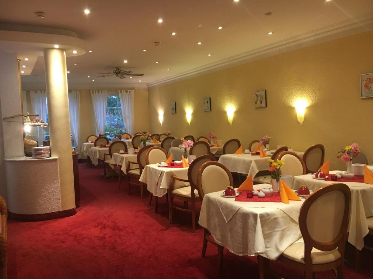 Hotel Garni Wiestor อูเบอร์ลิงเงน ภายนอก รูปภาพ