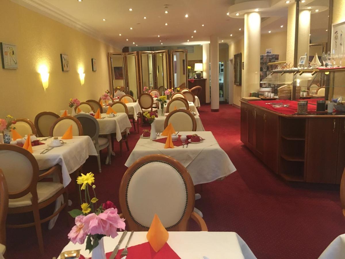 Hotel Garni Wiestor อูเบอร์ลิงเงน ภายนอก รูปภาพ