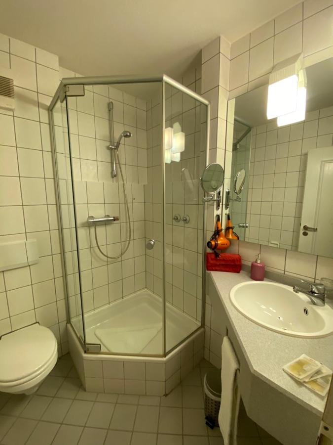 Hotel Garni Wiestor อูเบอร์ลิงเงน ภายนอก รูปภาพ