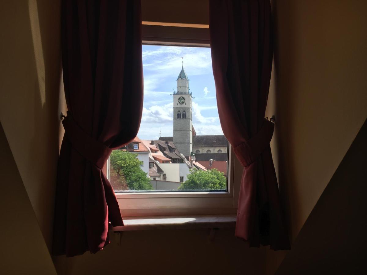 Hotel Garni Wiestor อูเบอร์ลิงเงน ภายนอก รูปภาพ