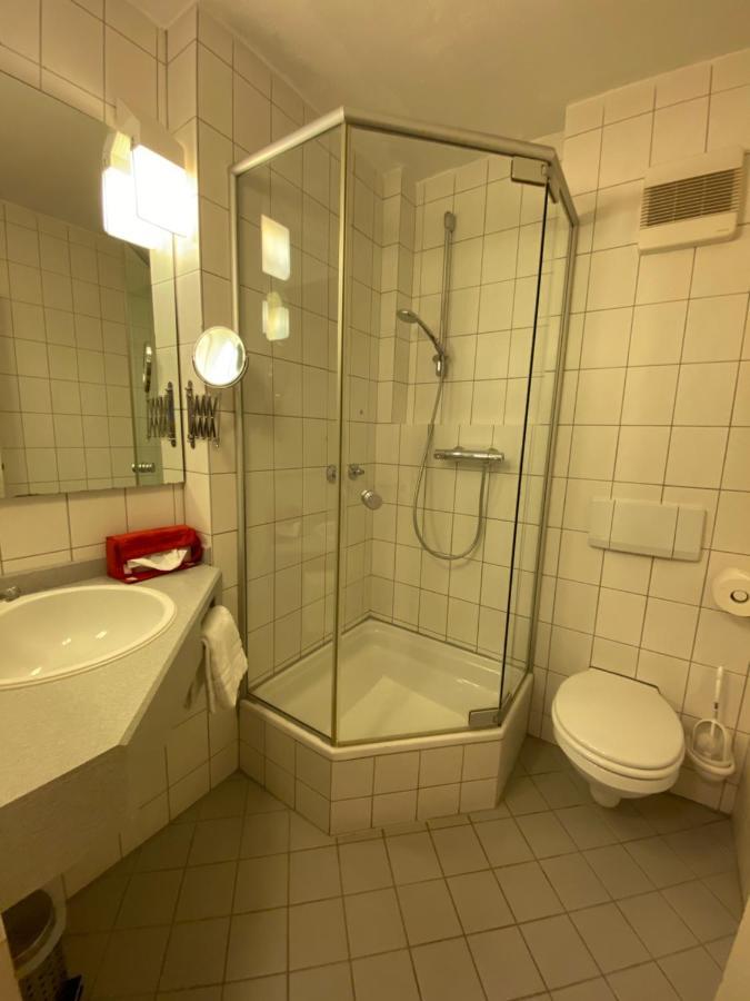 Hotel Garni Wiestor อูเบอร์ลิงเงน ภายนอก รูปภาพ